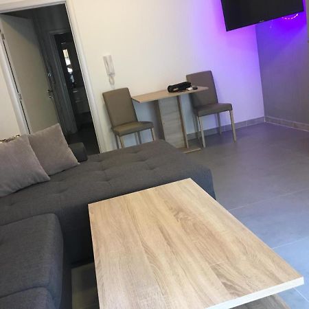 Apartment To Rent Pula Bagian luar foto