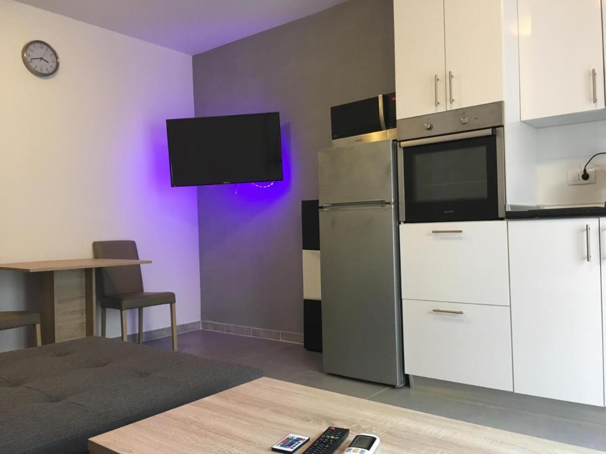 Apartment To Rent Pula Bagian luar foto